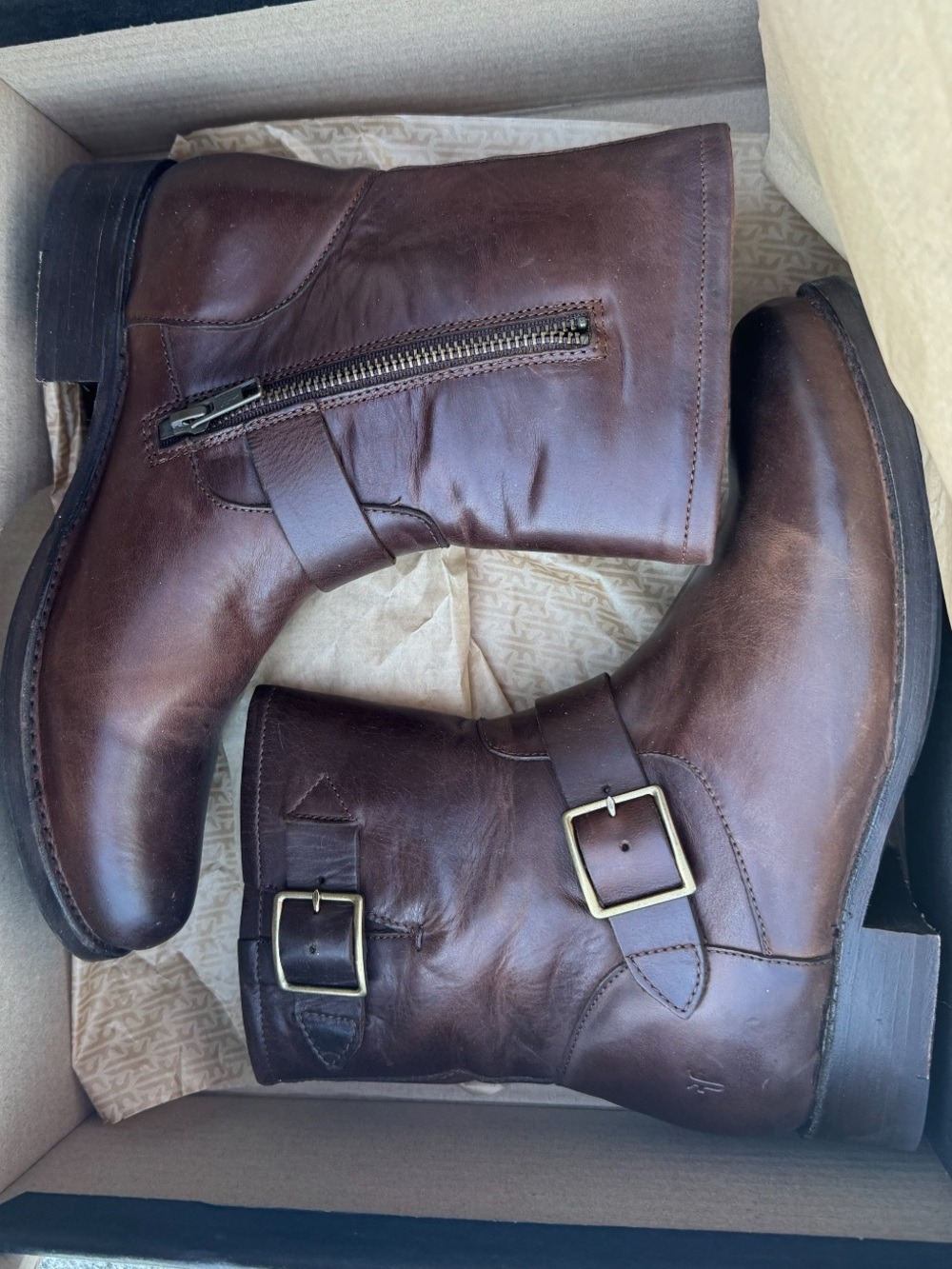 Frye Vicky Engineer Brown Leather Ankle Boots Size 8.5